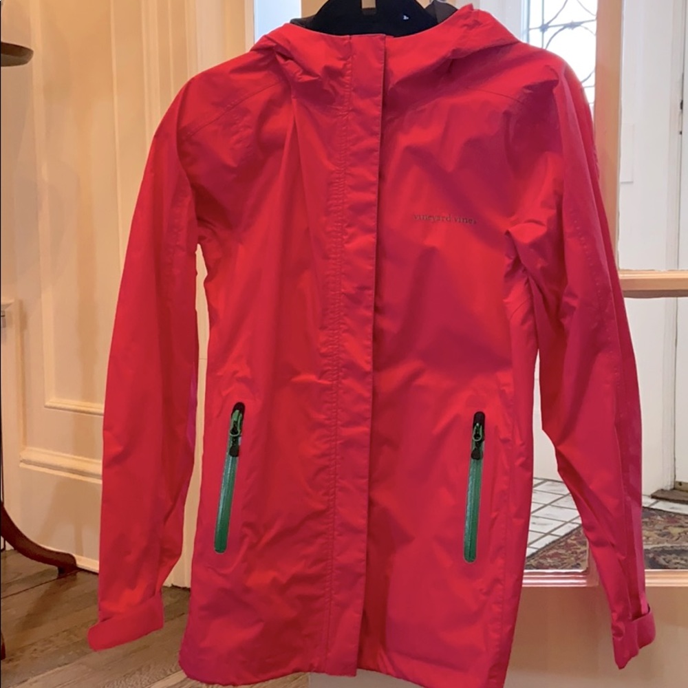 Vineyard Vines Stow and Go Raincoat